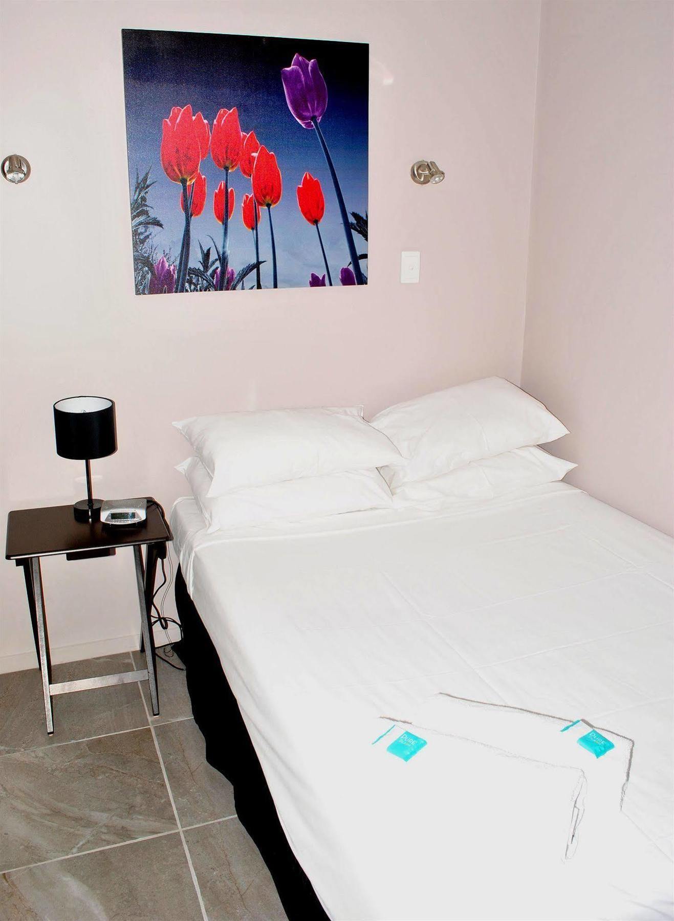 Club Surfers Aparthotel Gold Coast